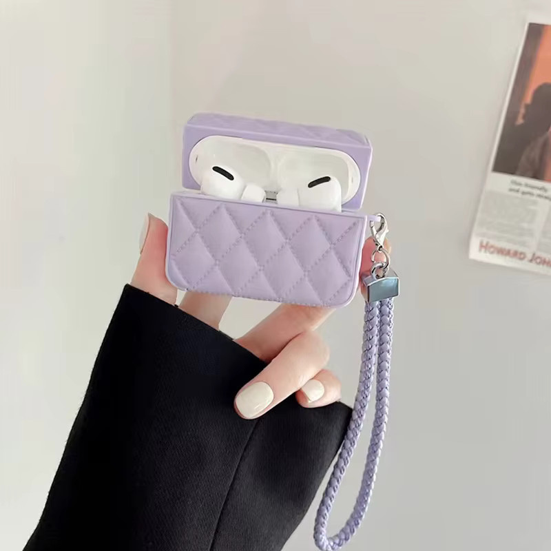 Modische Leder-Schutzhülle für Apple AirPods 4, 2, 3 und Pro 2 mit Trageband in Pink oder Purple - Bild 2