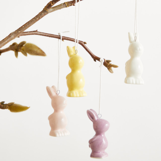 Blume2000 4er-Set Keramik Hase Figuren als Deko-Hänger in Mehrfarbig (Pink, Weiß, Gelb, Lila) für Ostern - Bild 1
