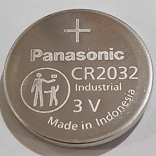 Panasonic CR2032 3V Lithium-Knopfzellen in Silber für Uhren, Taschenrechner und Fernbedienungen - Bild 1