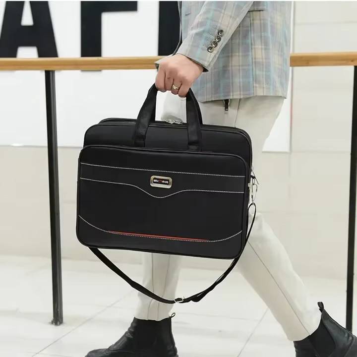 Laptoptasche Hülle für 15,6 Zoll Notebooks und Gaming Computer in Schwarz - Bild 3