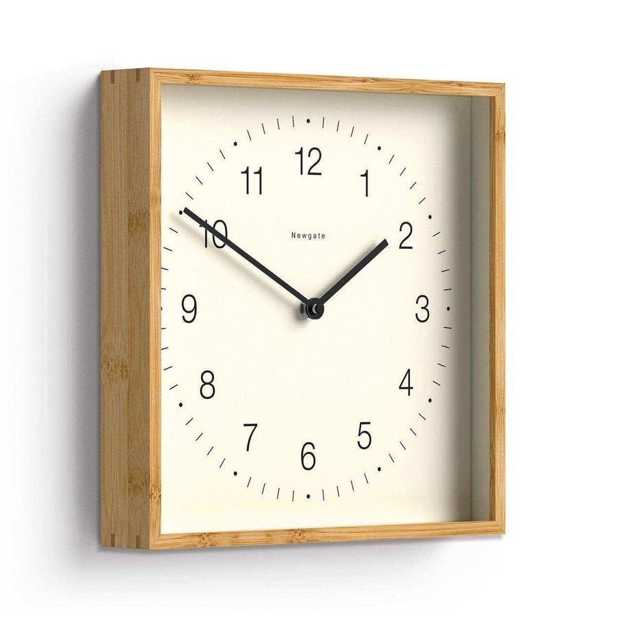 Newgate Fiji Wanduhr aus Bambus in Beige und Weiß mit minimalistischem Design, Durchmesser: 30 cm - Bild 1