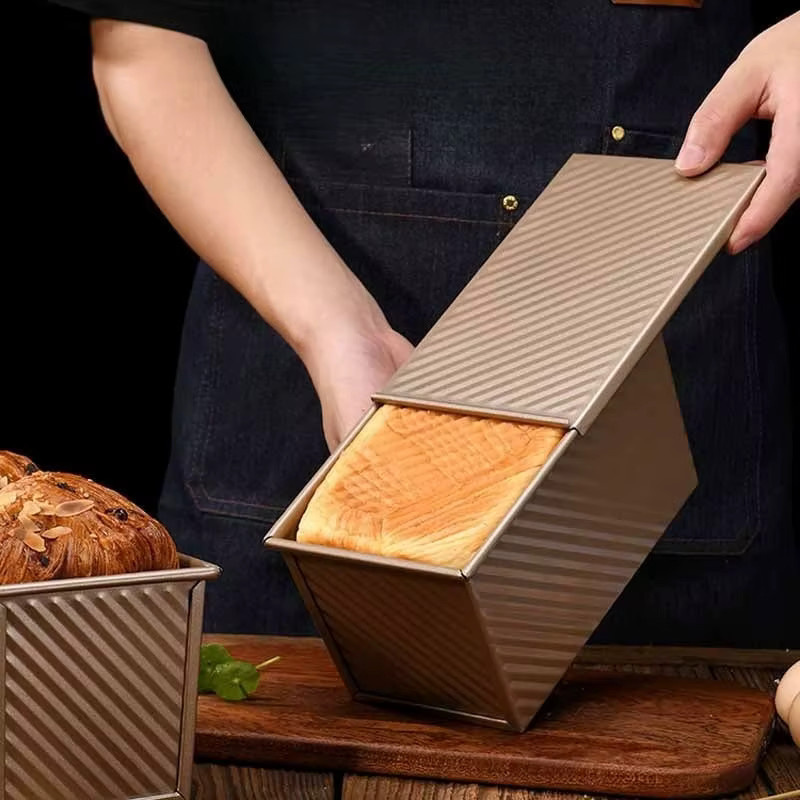 Antihaftbeschichtete Brotbackform aus Kohlenstoffstahl mit Deckel in rechteckiger Kastenform für den Backofen - Bild 2