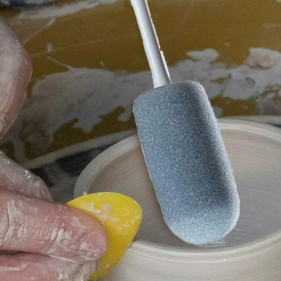 Schwammstab für Keramik und Tonschlamm als Werkzeug oder Becherbürste für den Haushalt - Bild 4