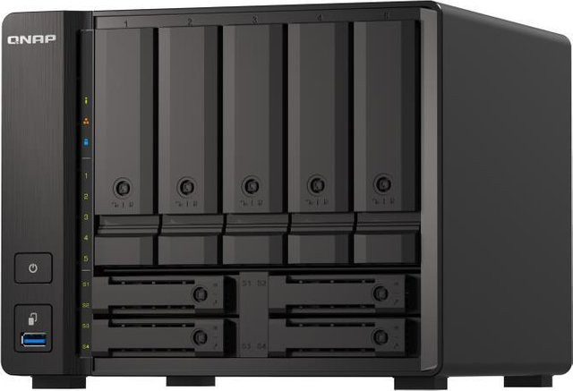 QNAP TS-H973AX-8G NAS-Server in Schwarz mit 8 GB RAM, 9 Schächten, 2.5 Gigabit und 10 Gigabit Ethernet sowie USB-A und LAN-Anschluss - Bild 1
