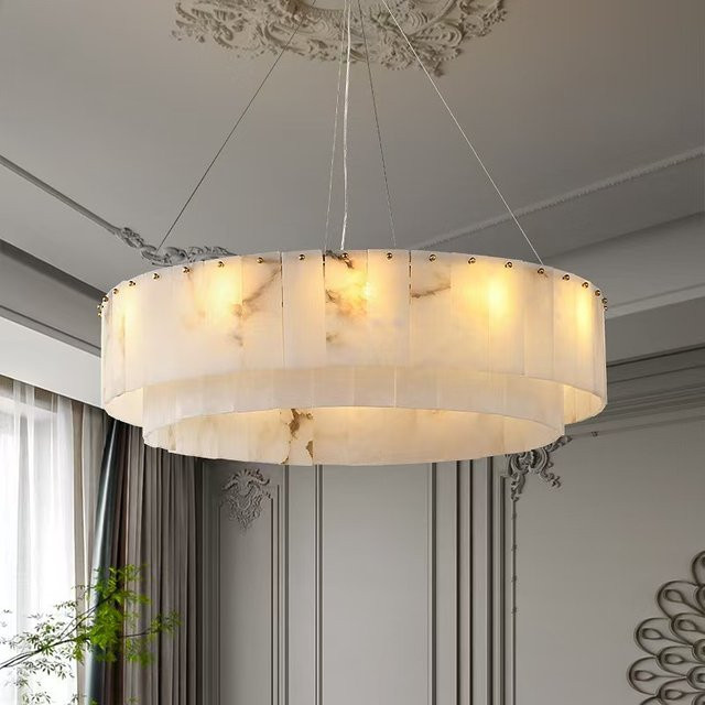 HomeLover Nordic Alabaster Marmor Kronleuchter, Dimmbare LED Ring Lampe aus Messing und Marmor in Weiß und Gold für Wohnzimmer und Esszimmer - Bild 1