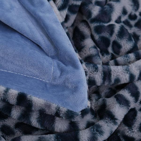 FebEr Winterdecke mit Leopardenmuster aus Baumwolle und Polyester, B/B: 160 x 200 cm - Bild 1