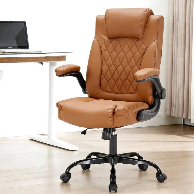 Garvee Ergonomischer Bürostuhl aus Kunstleder mit klappbaren Armlehnen und Lendenwirbelstütze, moderner Drehstuhl für Home-Office und Erwachsene, Tragfähigkeit 159 kg - Bild 1