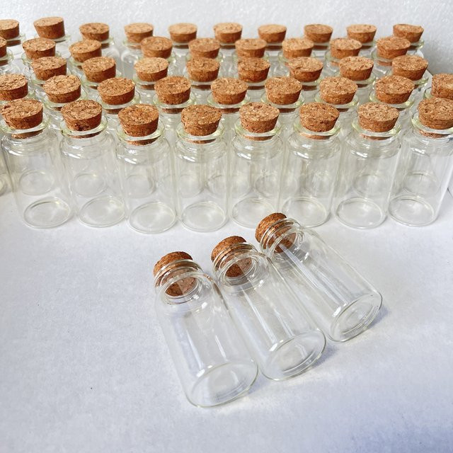 LYGIL Mini-Glasflaschen mit Korkstopfen transparent, 25 ml, ideal für DIY-Projekte und Hochzeitsgastgeschenke - Bild 1