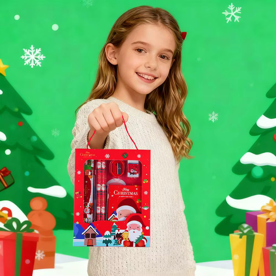 Weihnachten Schreibwaren Set mit Bleistiften, Spitzern und Radiergummis in Grün und Multicolour, 6-teiliges Kawaii Schulset für Kinder - Bild 2