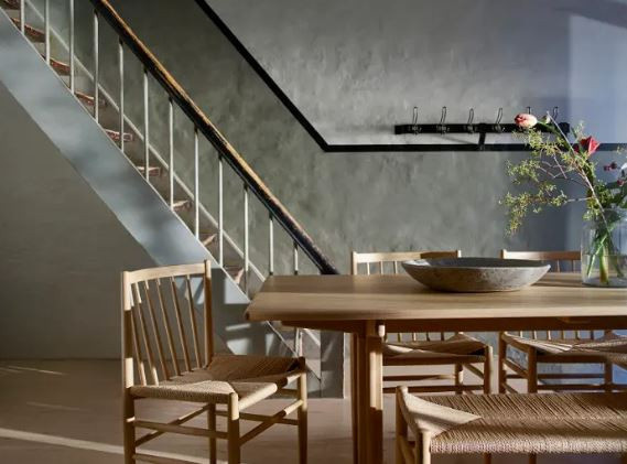 FDB Møbler J80 Stuhl in Braun aus Holz im skandinavischen Design - Bild 2