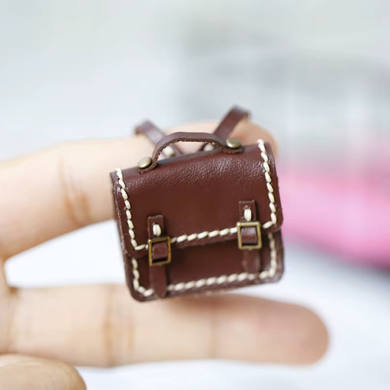 XiDonDon Obitsu11 BJD Puppen Zubehör Retro Schultasche brown - Bild 3