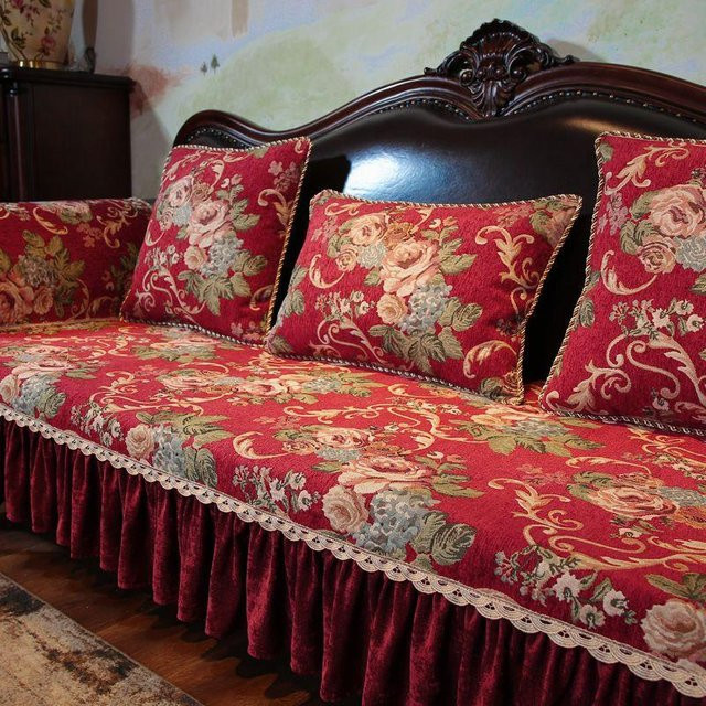 Bestickter Chenille Kissenbezug mit unregelmäßigem Rand in Rot und Grün, B/T: 90 x 90 cm - Bild 1