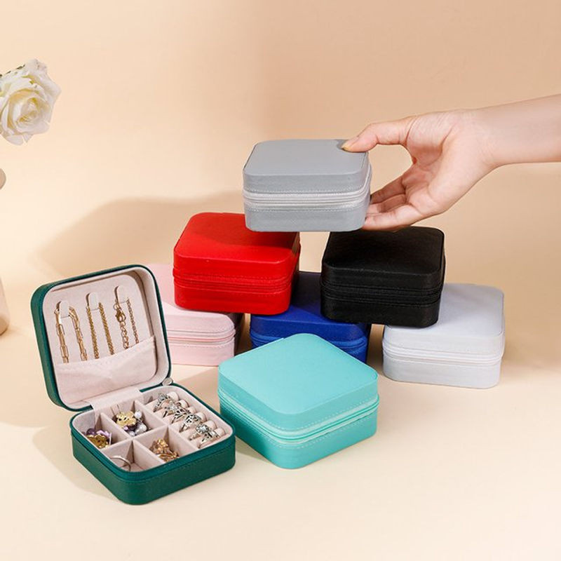 Tragbare Mini-Schmuckbox für Damen in Pink zur Aufbewahrung von Halsketten, Ohrringen und Ringen - Bild 1