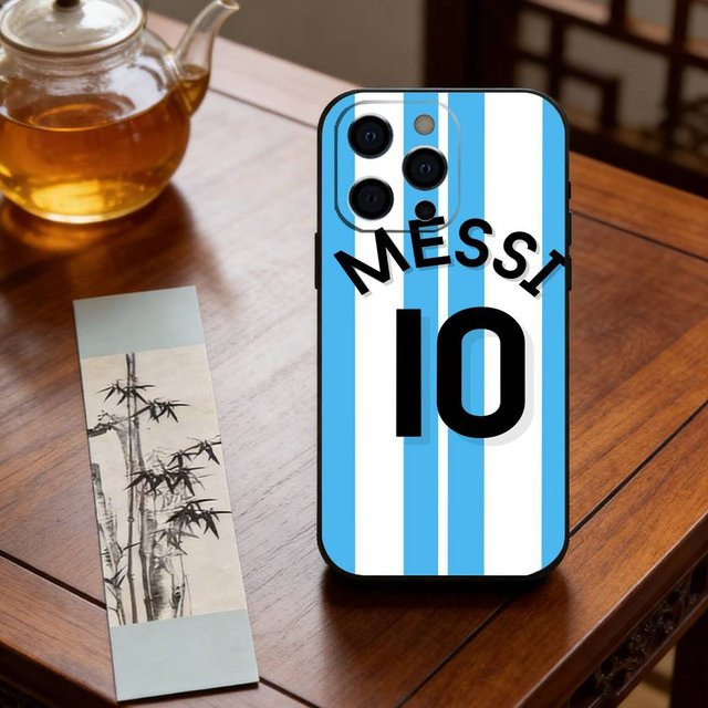 Lionel Messi Handyhülle aus weichem Silikon für Apple iPhone 11 bis iPhone 17 Pro Max in Blau - Bild 1