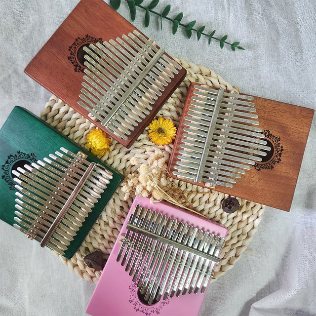 DOZZLY Kalimba Daumenklavier, 17 Tasten, Holz-Fingerklavier mit Hammer - Bild 1