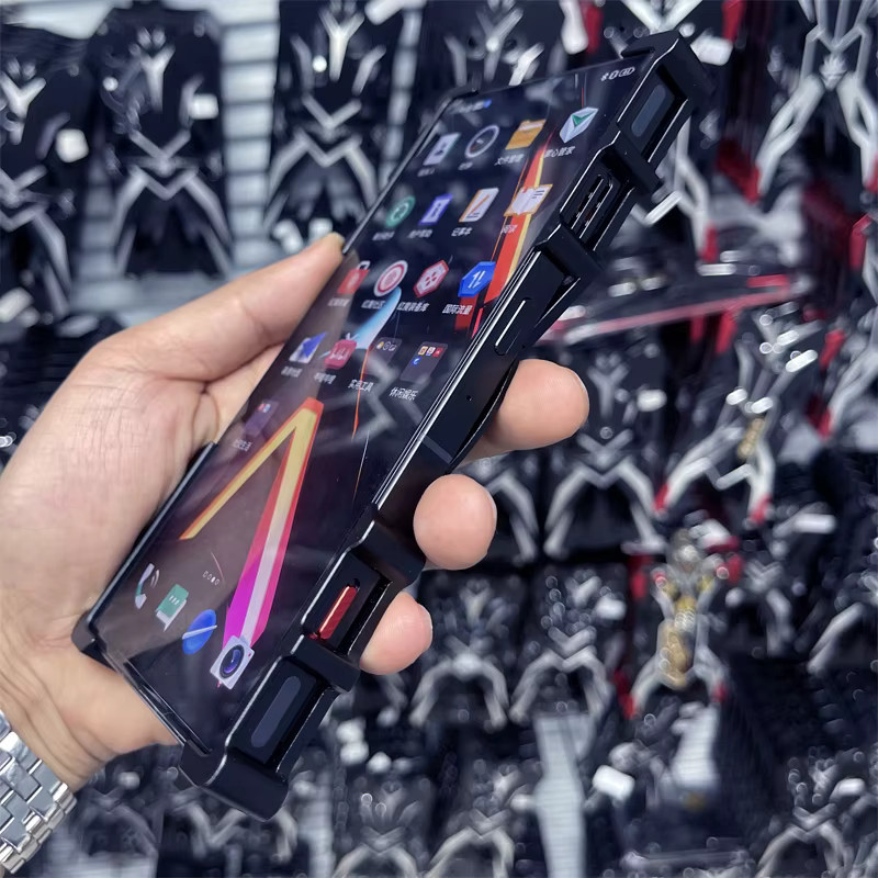 Nubia Redmagic 11s Pro+ Aluminium Schutzhülle mit 360-Grad-Schutz und integrierter Halterung in Silber oder Schwarz - Bild 3