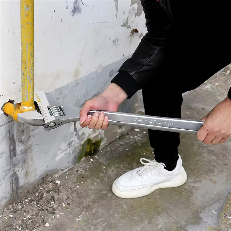 Verstellbarer Jumbo-Rollgabelschlüssel aus Chrom-Vanadium in Silber für Autoreparatur und Sanitärarbeiten - Bild 5