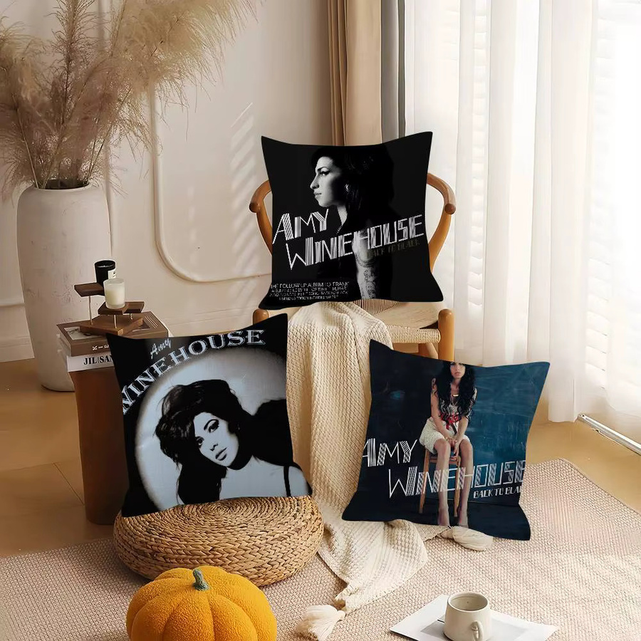 Dekoratives Kissen mit Amy Winehouse Album Motiv von kayoom in Schwarz, B/T: 45 x 45 cm - Bild 3