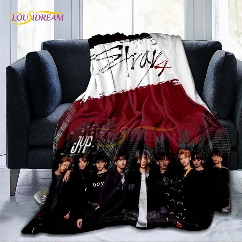 YangJOJO Kpop Star Flanell-Decke für Kinder in Multicolour, B/B: 75 x 90 cm - Bild 3