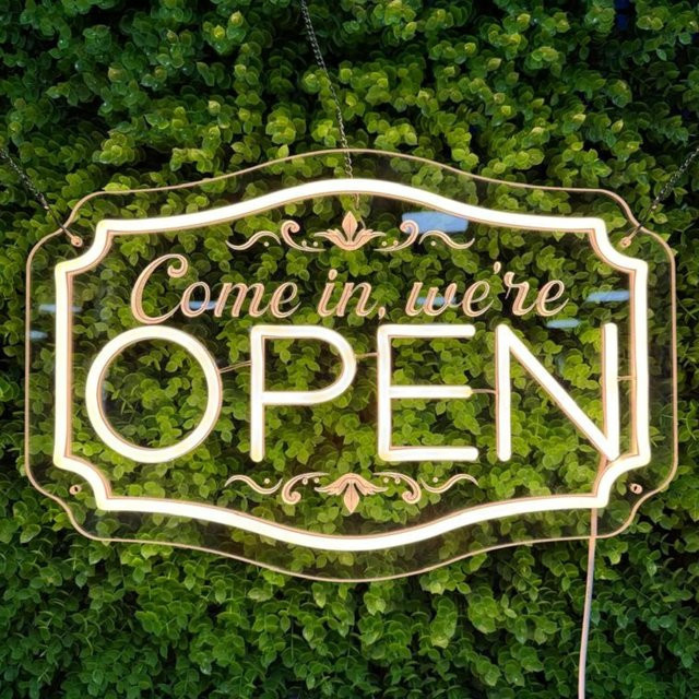 ineonlife LED-Neon-Schild Open in Weiß als moderne Wanddekoration für Business, Bar und Salon - Bild 1