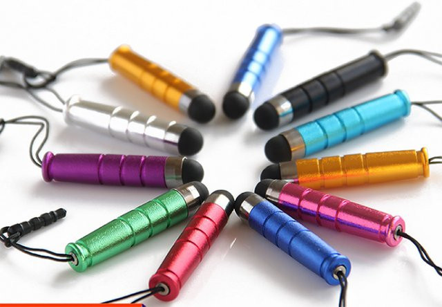 10 Stück Mini-Feinstift-Stylus von fanladic, universeller kapazitiver Touchscreen-Stift für iPhone, Tablets und Smart-Laptops, Farben: Rot und Mehrfarbig, inklusive Staubschutzkappen - Bild 1