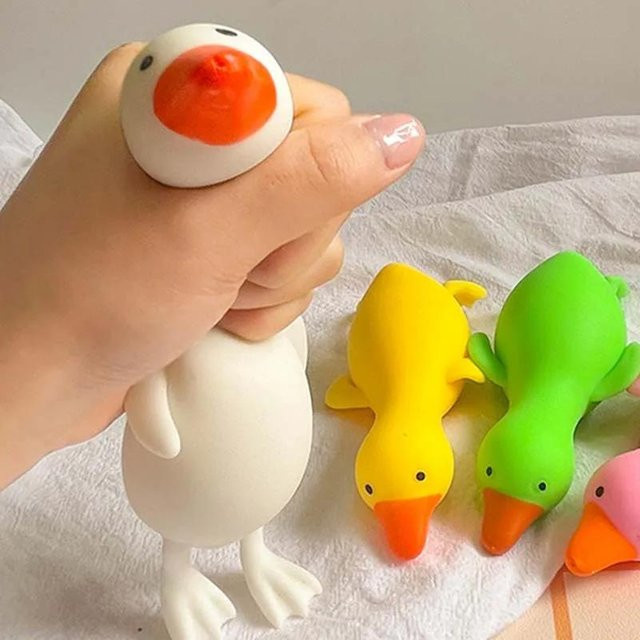 Binchi Antistress-Ente Quetschspielzeug, Gans, Niedliche Kawaii-Tiere - Bild 1