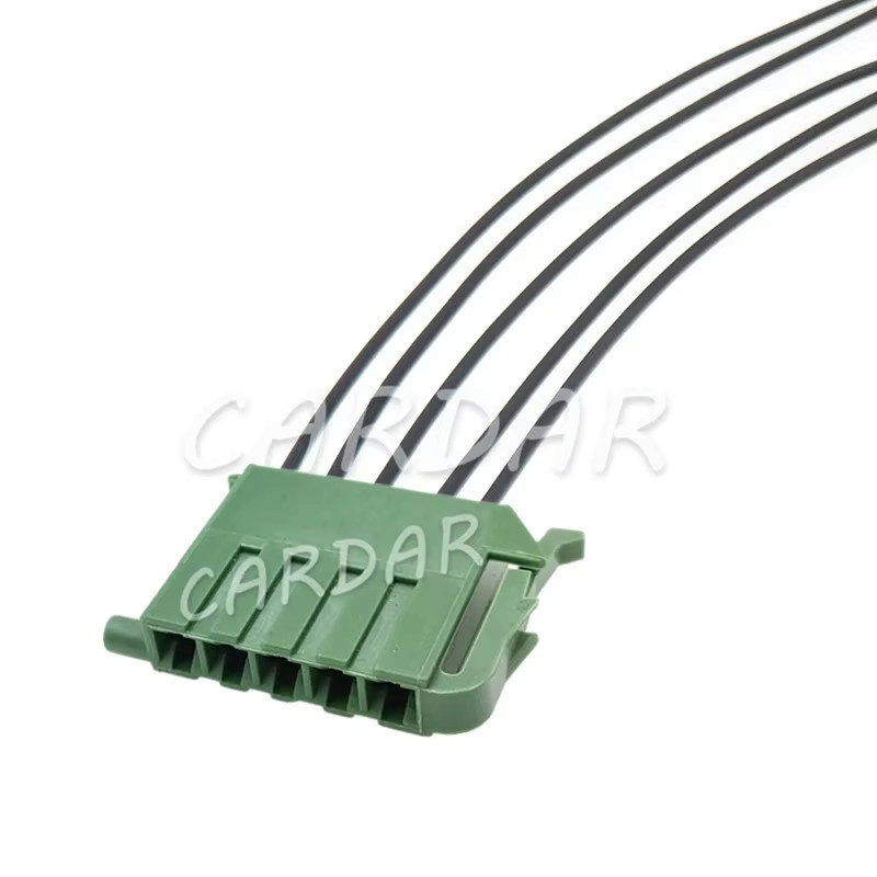 Set aus 5-Pin Auto-Steckverbindern mit 3,5mm AC-Kabelbaum-Buchse in Grün - Bild 2