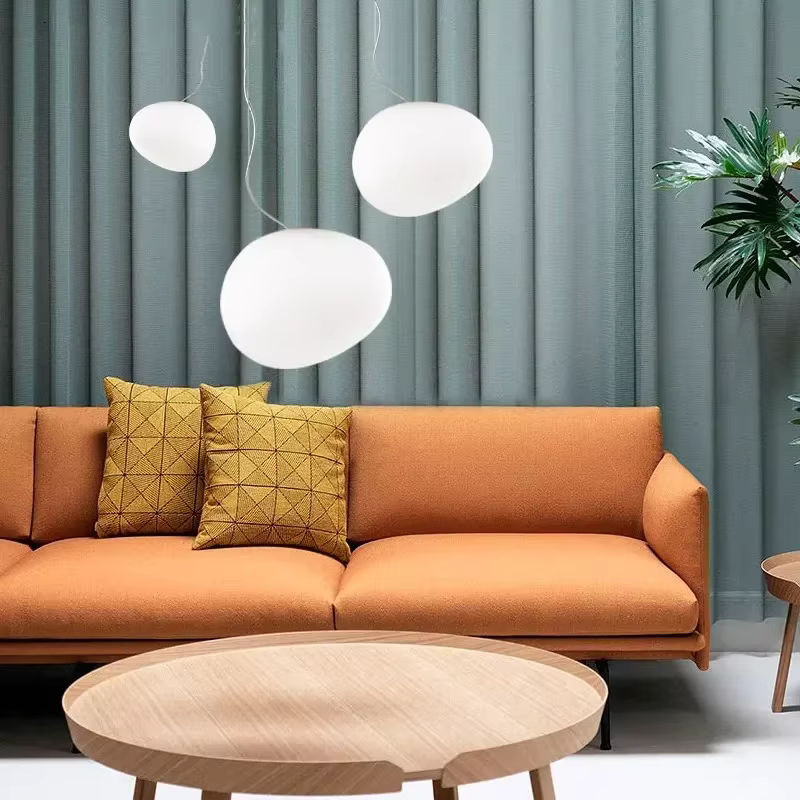 Foscarini Gregg Pendelleuchte aus Glas in Transparent oder Weiß als runde Globus-Hängeleuchte für dein Wohnzimmer - Bild 3