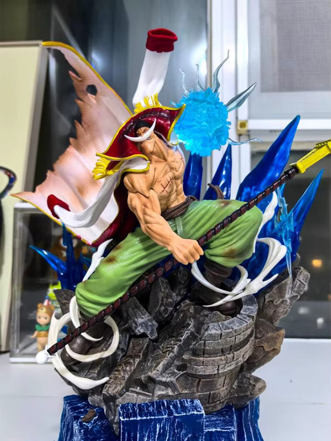 Bandai One Piece Whitebeard Pirates Figur, mit Licht, 38 cm - Bild 5