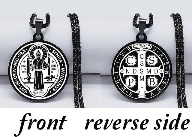 KAYOU Halskette Benedikt-Medaille-Anhänger, Edelstahl, Silber, Unisex - Bild 1