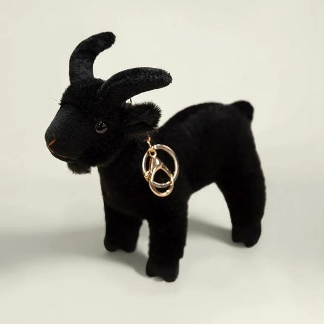 Ziegenanhänger Plüschtier, schwarz, 16cm, Unisex - Bild 1
