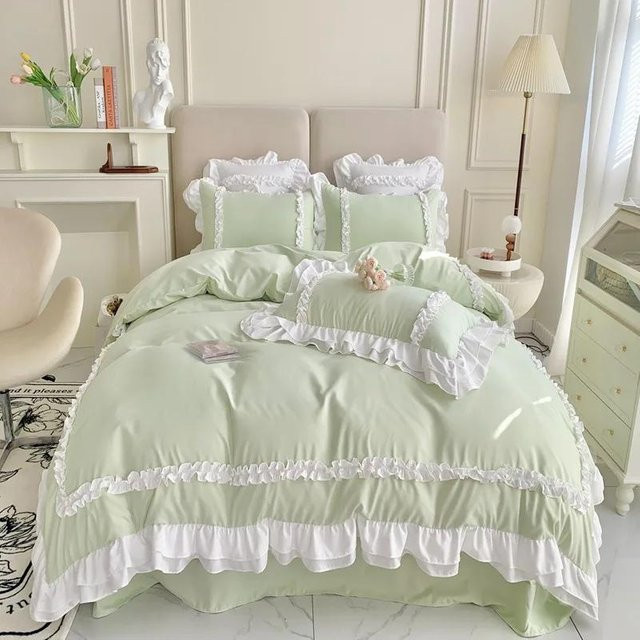 Luxus Bettwäsche-Set aus gewaschener Baumwolle mit Spitzen-Rüschen und floralem Design in Grün, bestehend aus Bettbezug, Laken und Kissenbezügen für Kinder, B/H: 150 x 200 cm - Bild 1