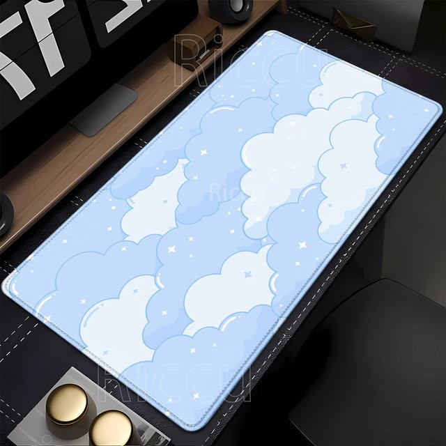 Riccu Schreibtischunterlage Kawaii Wolken Design in Hellblau und Rosa, Große Gummi-Mauspad für Gaming und Büro - Bild 1