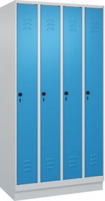 C+P Spind Classic PLUS Garderobenschrank mit Sockel, 4 Abteile, Stahlkonstruktion, Grau/Blau, H x B x T: 195 x 100 x 50 cm - Bild 1