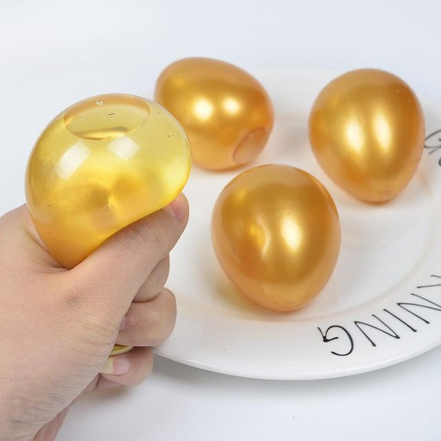 Fashnics Simuliertes Ei Goldene Ei Trick, Knetball, beige, ab 14 Jahre - Bild 1
