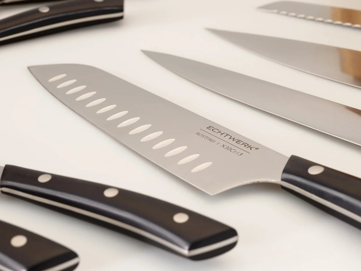 ECHTWERK Messerblock Premium 15-teiliges Set aus Edelstahl und Holz in Braun mit Santoku-Messer - Bild 3