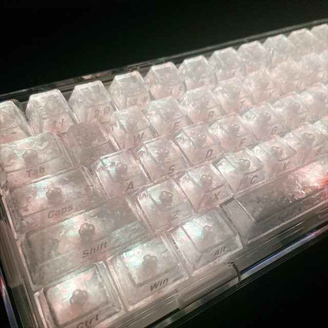 Weiße Schneeflocken Tastenkappen aus transparentem PBT mit seitlichem Druck und Kohlefaser-Optik für mechanische Tastaturen - Bild 1