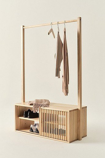 SVANSHALL Flurmöbel Jotex aus Kiefernholz in Natur/Beige mit Schiebetüren und Regalfächern, B/T/H: 100 x 42 x 200 cm - Bild 1