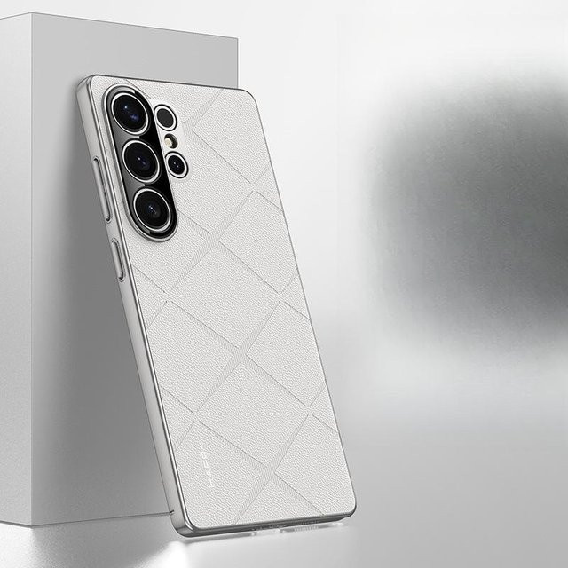 Stoßfeste Business-Lederhülle für Samsung Galaxy S25 Ultra und S24 Ultra in Weiß - Bild 1