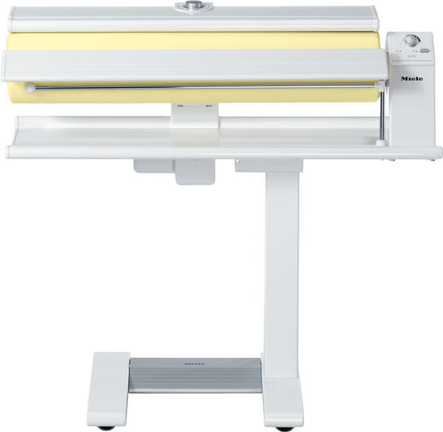 Miele Bügelmaschine B 990 Klappbügler in Lotosweiß - Bild 1