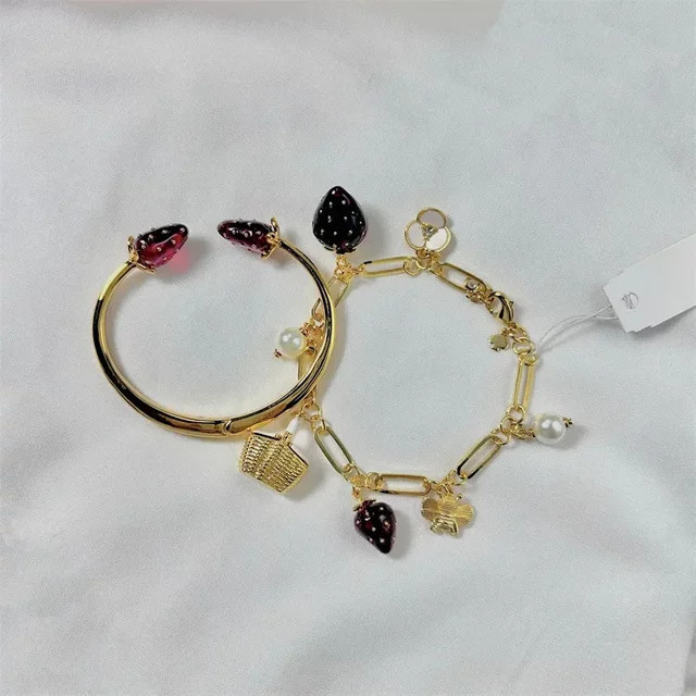 VKVVA Armband, Kunstharz, rote Erdbeerperlen, Bienenanhänger, Damen - Bild 1