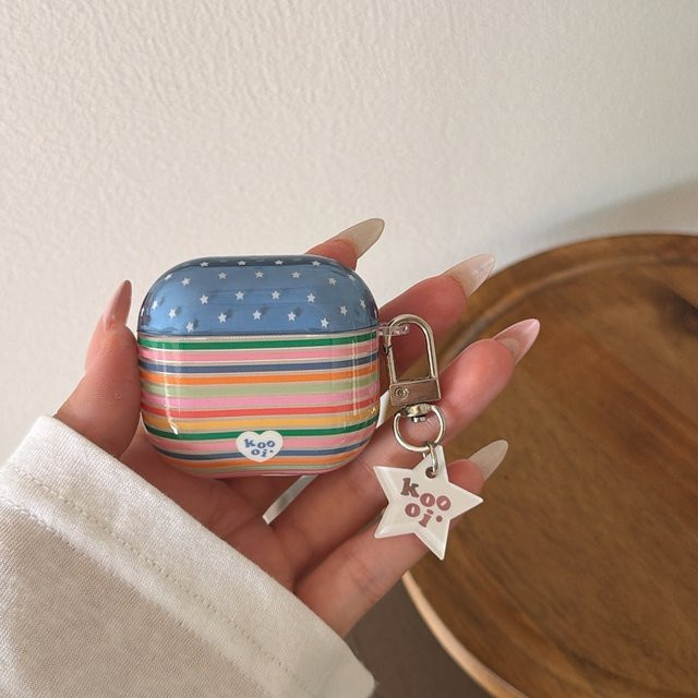 Bunte Kopfhörer-Schutzhülle im koreanischen Stil mit Streifen und Sternen für Apple AirPods 1, 2, 3, 4 und Pro/Pro 2/Pro 3, Multicolor - Bild 1
