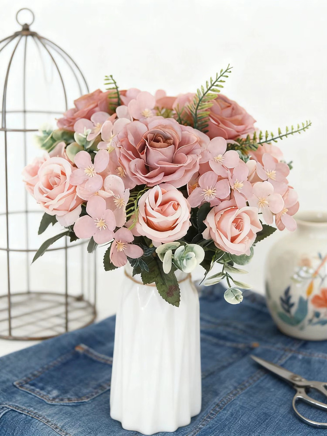 Kahaul Künstlicher Blumenstrauß aus Seidenrosen und Hortensien in Rot und Pink für deine Dekoration - Bild 2