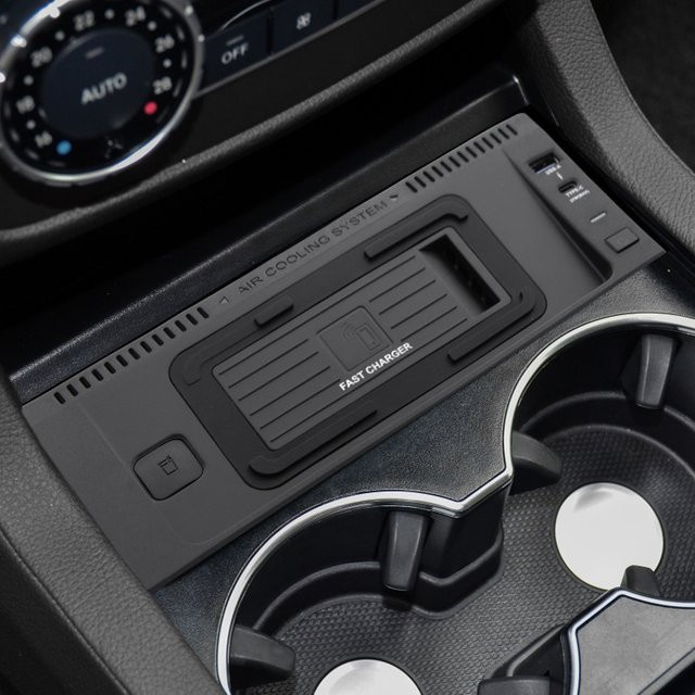 Carinway Drahtloses Auto-Ladegerät und Telefonhalterung für Mercedes Benz W166 C292 X166 GLE GLS GL ML in Schwarz - Bild 1