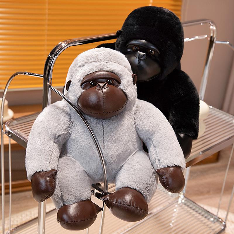 Kidsly Gorilla Plüsch Puppe, Schwarz Grau, 35cm, ab 14 Jahren - Bild 3