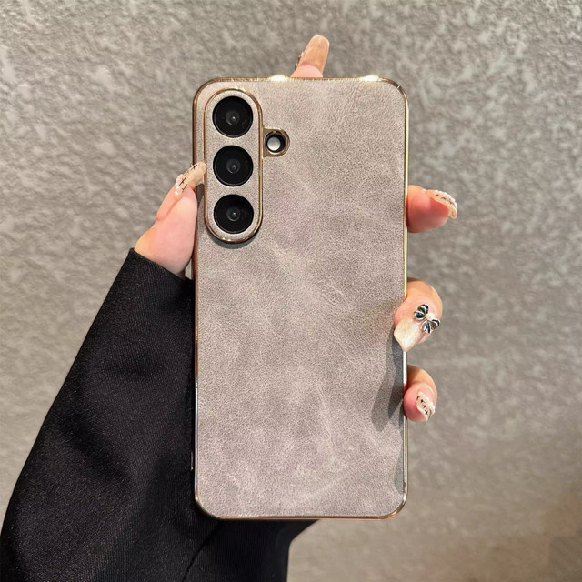 Luxuriöse Schafslederhülle für Samsung Galaxy S26 S25 S24 S23 S22 Ultra Plus mit Kameraschutz und stoßfester Beschichtung in Grün - Bild 1