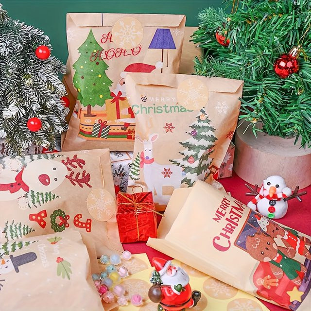 24 Stück Vintage-Weihnachts-Geschenktüten aus Kraftpapier in Braun und Multicolour, Maße: B: 13 cm, H: 18 cm, mit Schneeflocken-, Rentier-, Lebkuchen- und Weihnachtsmann-Mustern - Bild 1