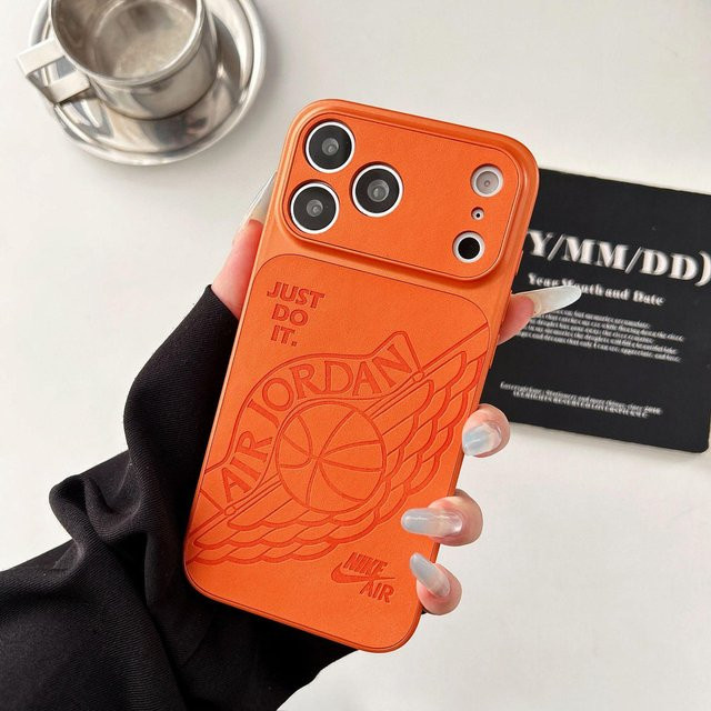 Luxus Handyhülle für Apple iPhone 17 Pro Max, iPhone 16 Pro, iPhone 15 Pro und iPhone 17 Pro in Orange - Bild 1