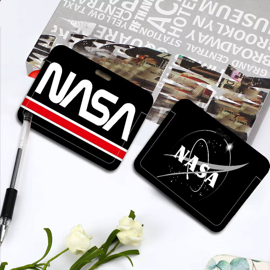 N-NASA-A Kartenhalter für Firmenmitarbeiter-Ausweise und ID-Karten aus Kunststoff in Schwarz - Bild 3