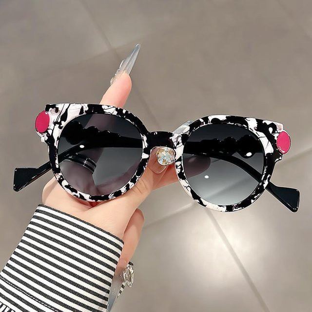 Dote Sonnenbrille, Retro-rund, Vollrand, Kunststoff, schwarz weiß, Damen - Bild 1